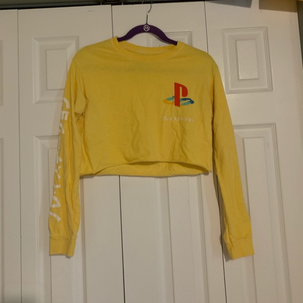 FOREVER 21 CROPPED PLAY STATION SHIRT